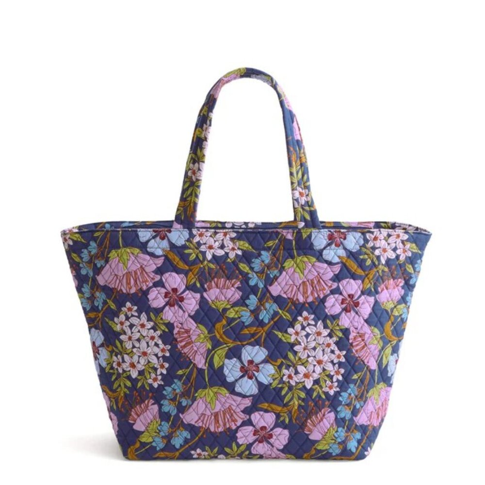Vera Bradley Travel Tote in Coffee Garden